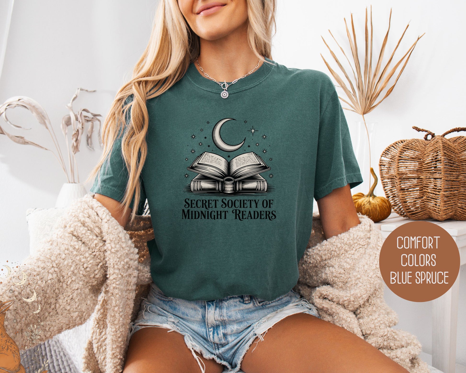 Secret Society of Midnight Readers Comfort Colors Shirt T-Shirt  CreativeSpecialTs