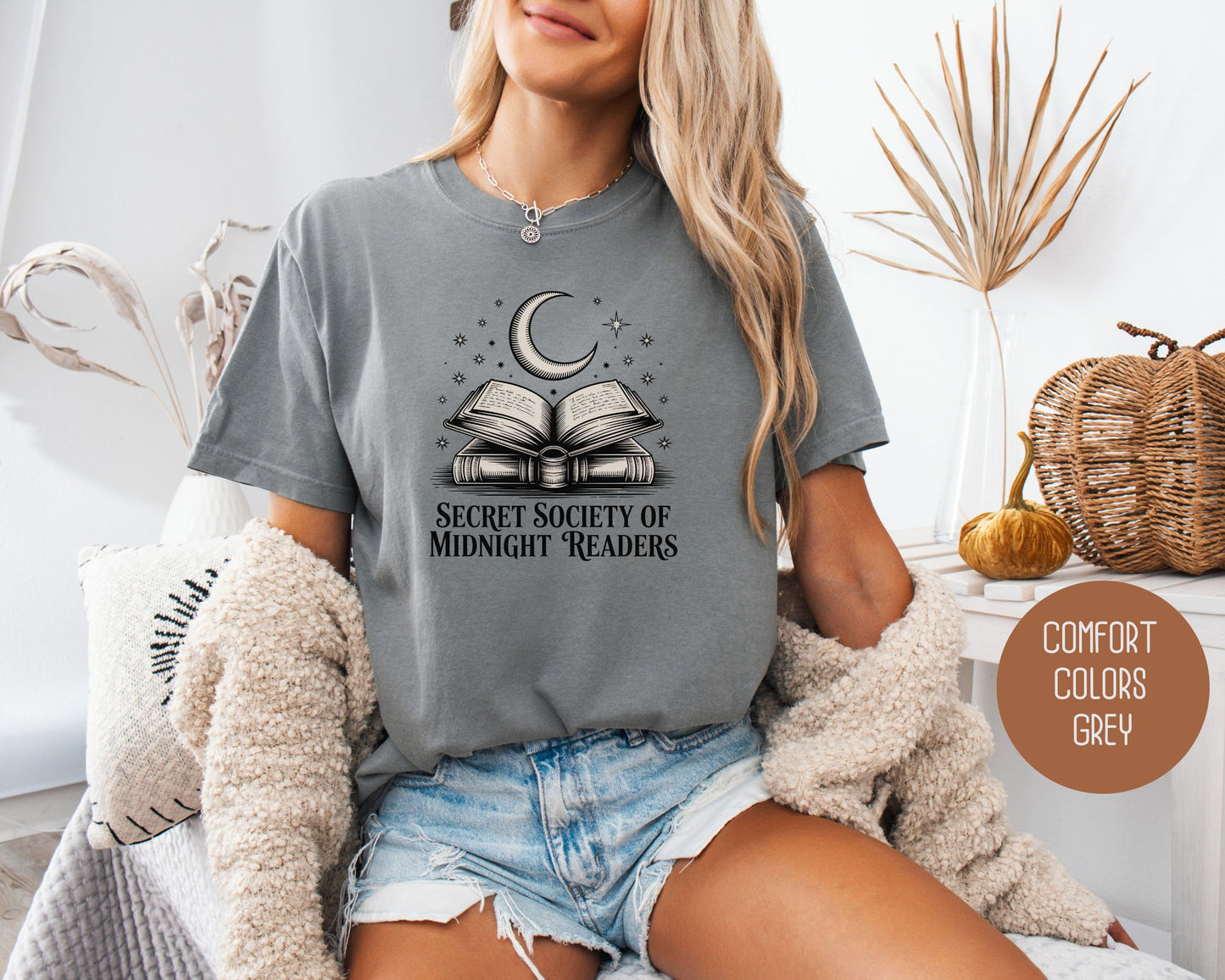 Secret Society of Midnight Readers Comfort Colors Shirt T-Shirt  CreativeSpecialTs