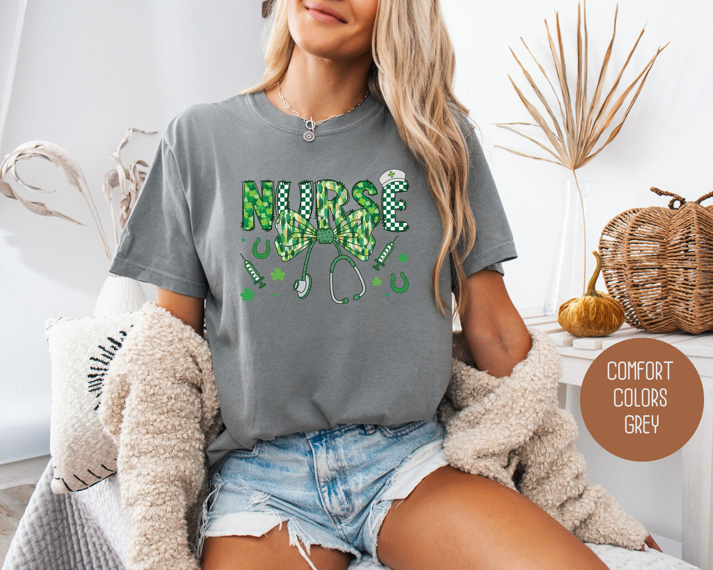 Nurse St. Patrick's Day Comfort Colors Shirt T-Shirt CreativeSpecialTs