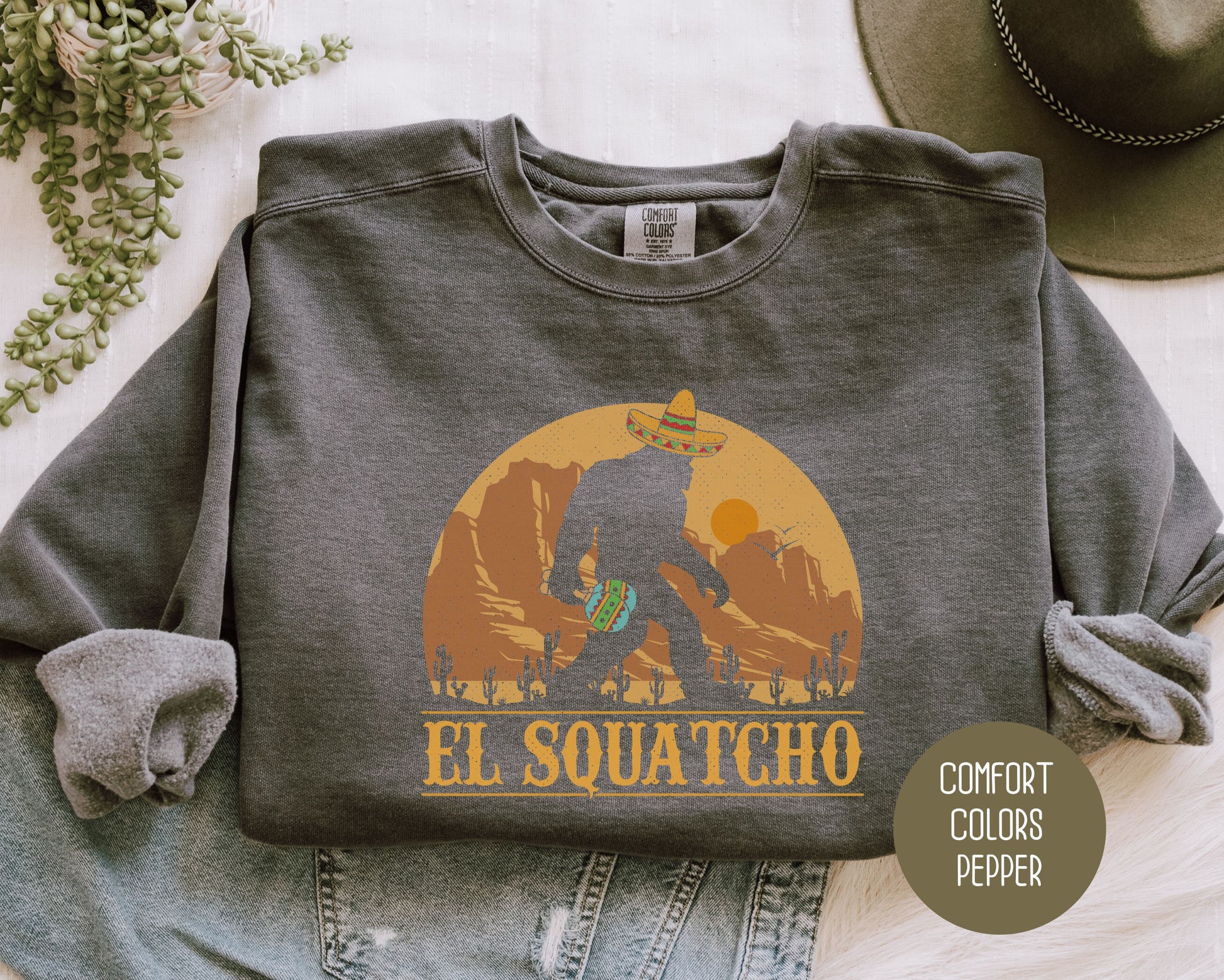 El Squatcho Comfort Colors Sweatshirt Sweatshirt CreativeSpecialTs